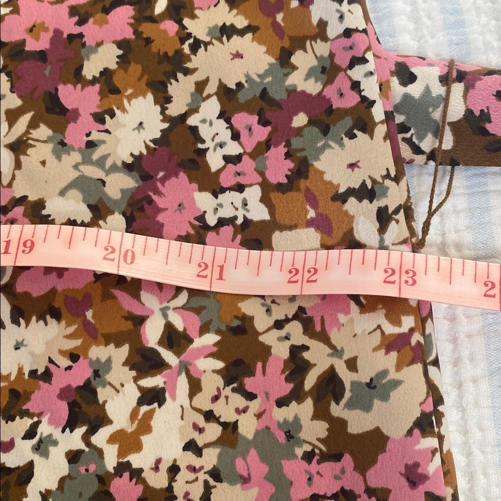 NWT LOFT Multicolor Floral Patterned dress - Picture 10 of 12